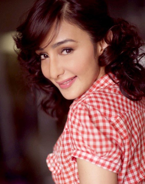 Feryna Wazheir - Wikiunfold.com
